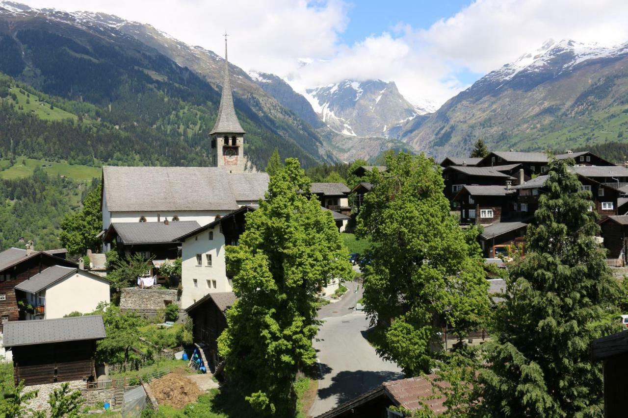 Hotel Restaurant Alpenblick Ernen Екстер'єр фото