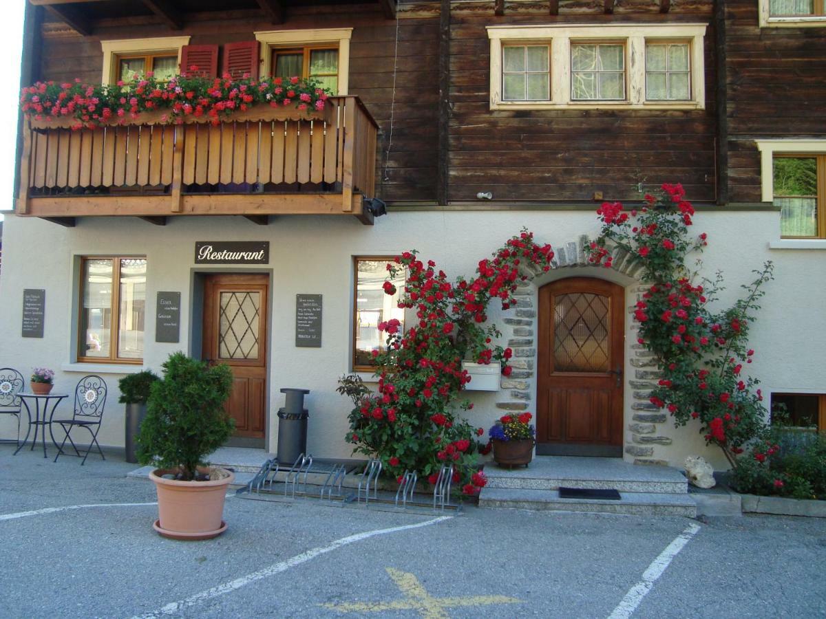 Hotel Restaurant Alpenblick Ernen Екстер'єр фото